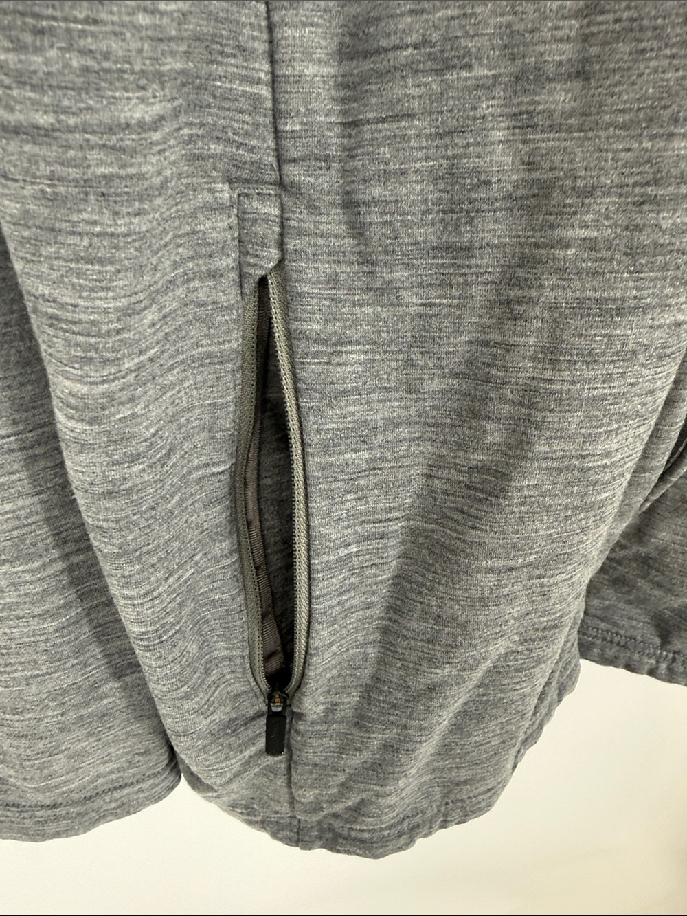 Icebreaker Gray Merino Men's XL Zip up jacket - Picture 3 of 10
